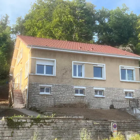 Hébergement de vacances Le Trente 9 Neufchâteau